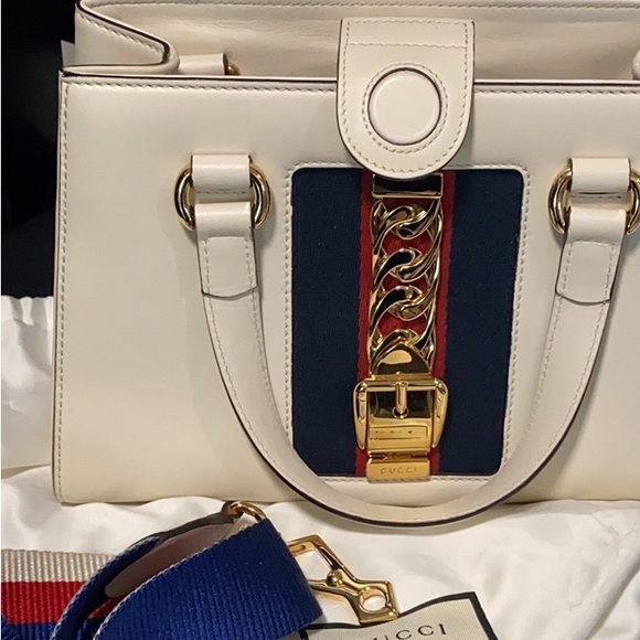 Trade? Willing to trade Gucci for Tory! - Picture 2 of 4